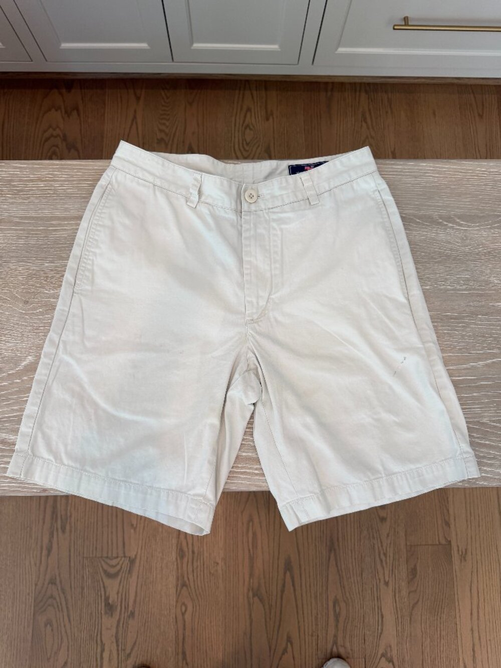 Vineyard Vines Club Short | Men's Size 30 | Light Khaki